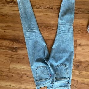 Levis 501